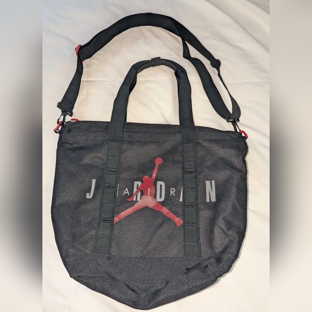 Nike Air Jordan Tote Bag Jumpman Black Red White 13 inch Laptop Sack Gym NWOT